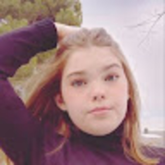 Meet your Posher, Raeghan - Picture 1 of 1